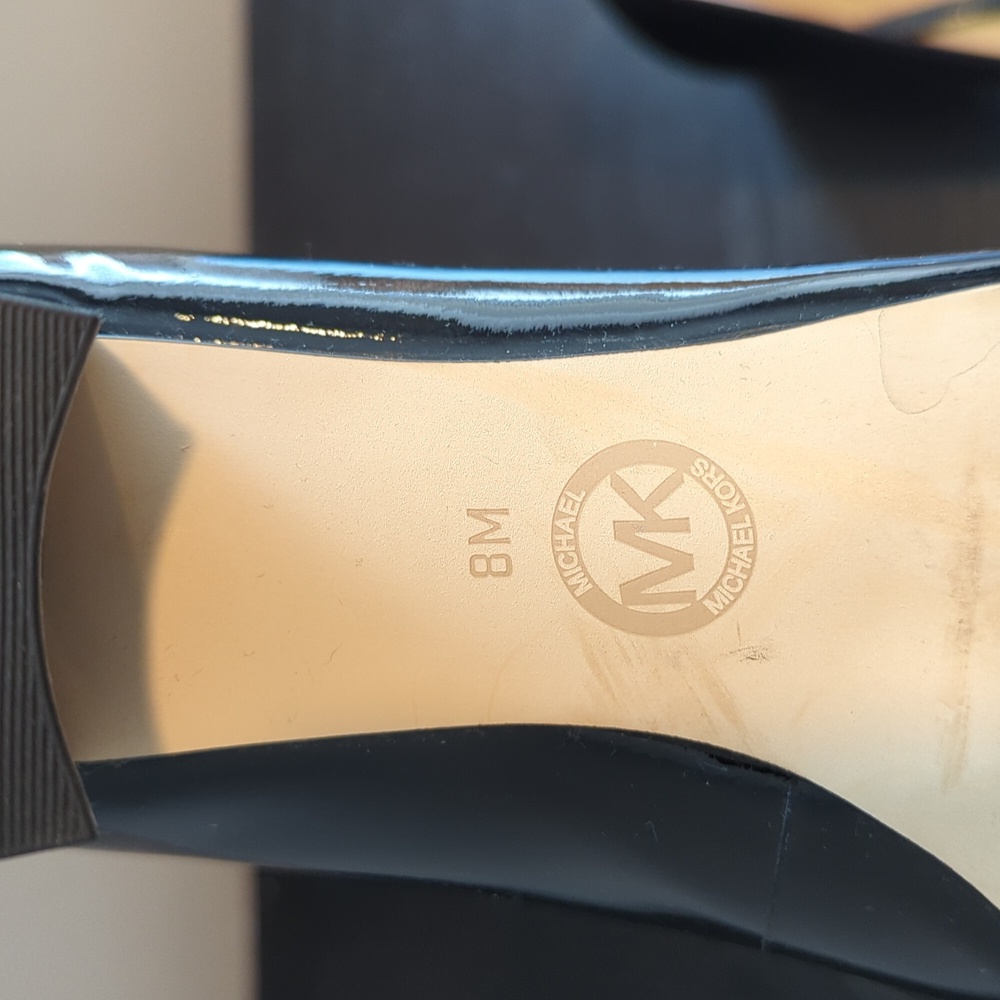 Shoes - Picture 3 of 3